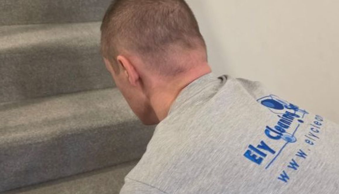 Professional end of tenancy carpet cleaning service in Littleport